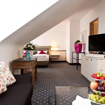 Achat Walldorf Hotel