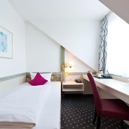 Achat Walldorf Hotel 4*