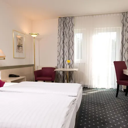 Hotel Achat Walldorf 4*