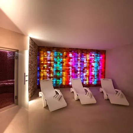 Achat Walldorf Hotel 4*