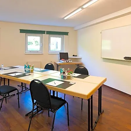 فندق Achat Walldorf 4*