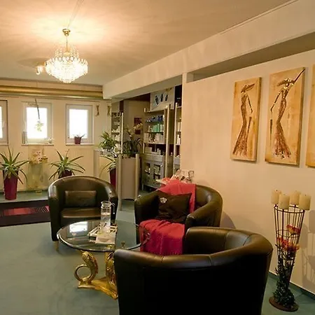 Achat Walldorf 4* Reilingen