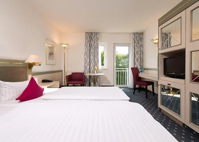 Hotel Achat Walldorf 4*