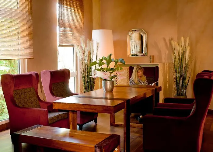 Achat Walldorf 4* Reilingen